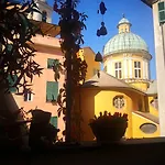 לינה וארוחת בוקר Lavagna Uno ג'נובה