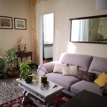 Lavagna Uno Bed & Breakfast *