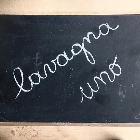 Lavagna Uno לינה וארוחת בוקר *