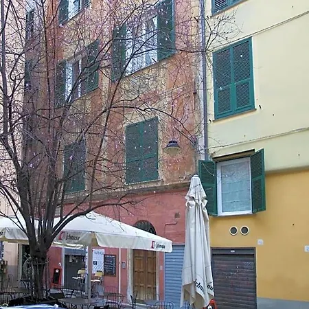 Lavagna Uno * Genova